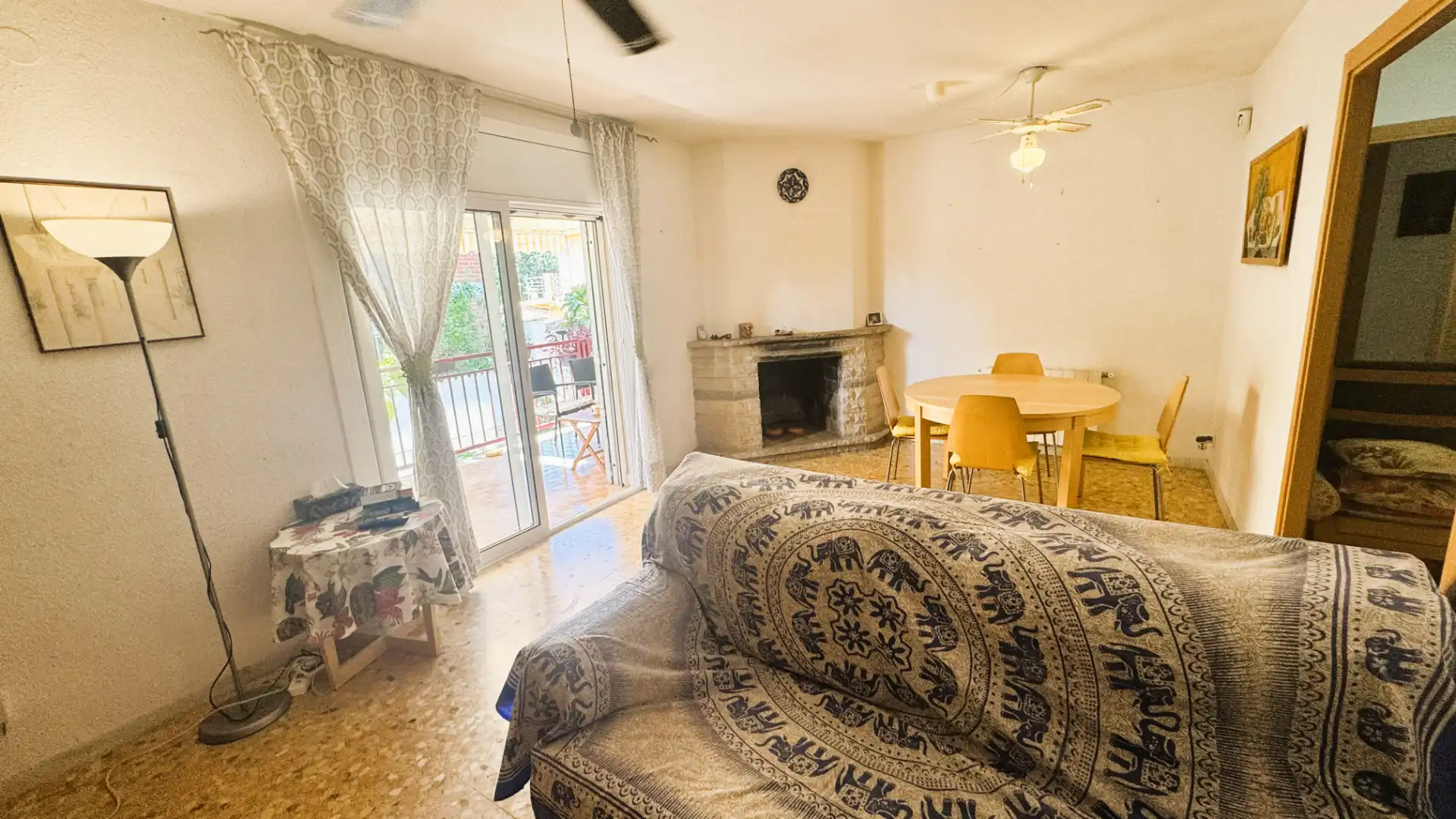 Living room of Ground floor for sale in Calafell  with Heating, Private garden and Terrace