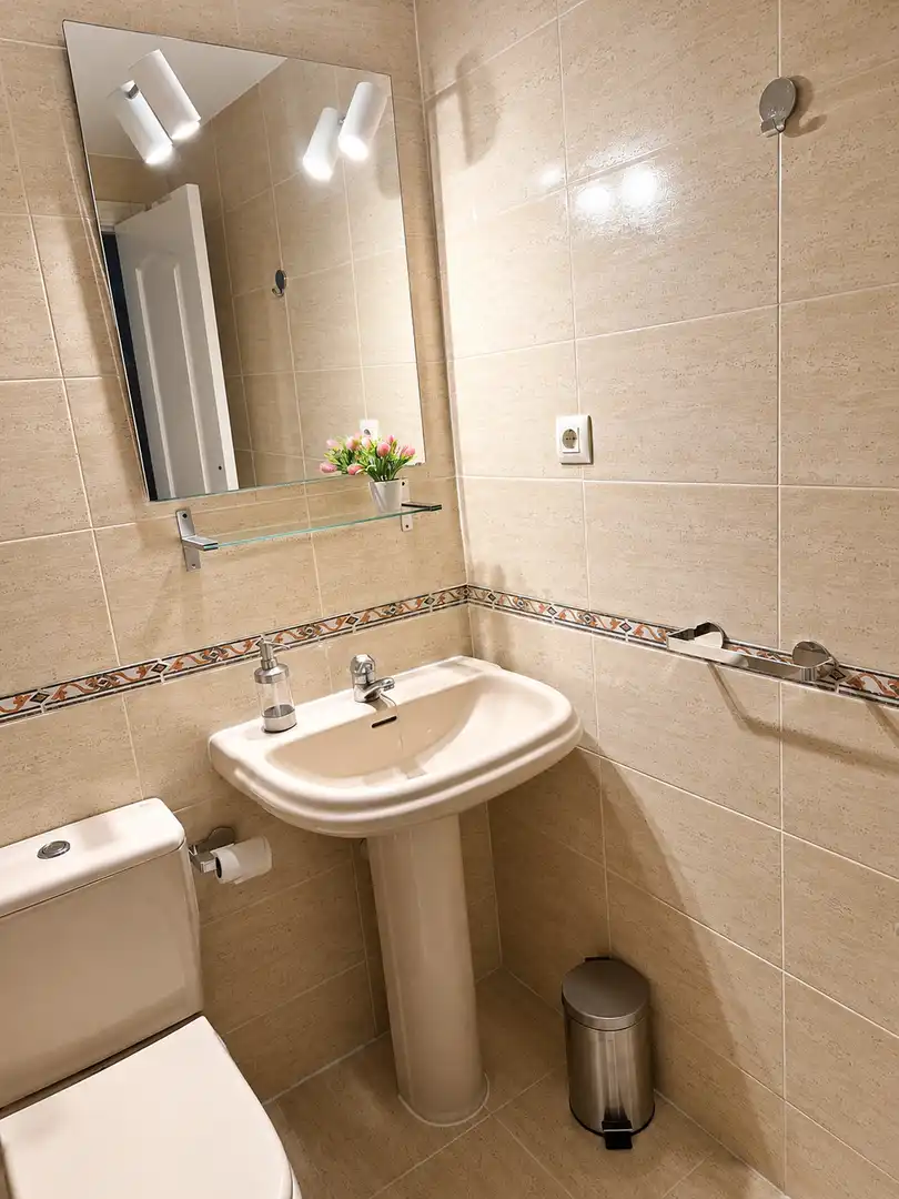 Baño de Apartamento de alquiler en Majadahonda con Piscina