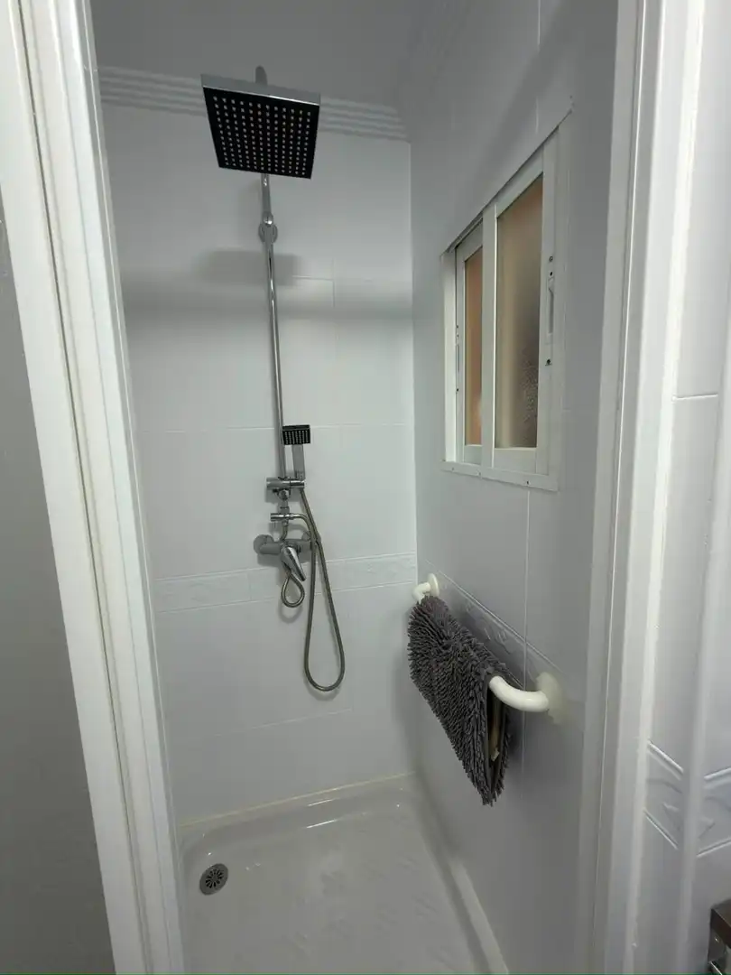 Bathroom of Houses for rent in Palencia  with Heating, Terrace and Storage room