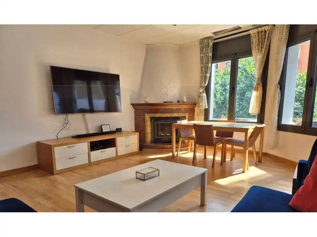 Sala d'estar de Casa o xalet en venda en Tarragona amb Aire condicionat, Forn i Rentadora
