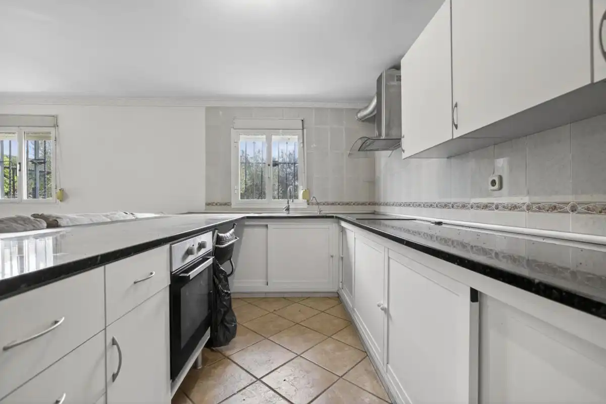 Cocina de Finca rústica en venta en La Rinconada con Calefacción, Jardín privado y Terraza