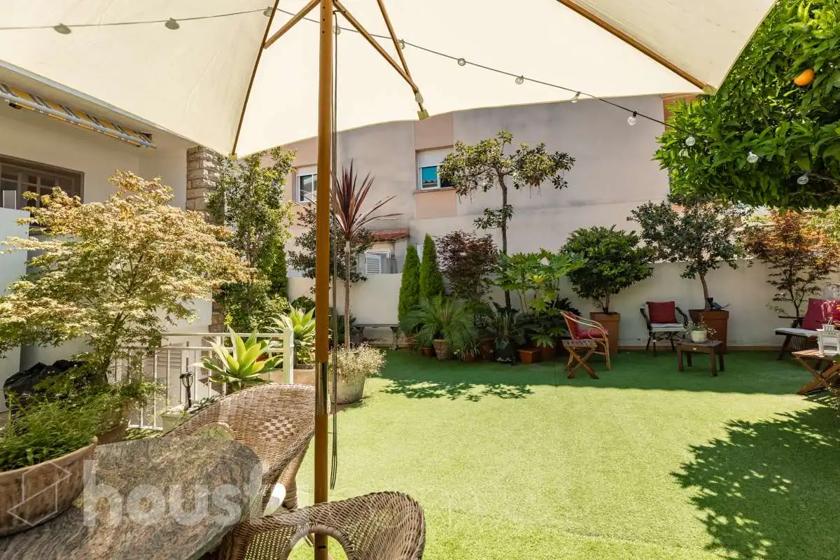 Detached homes for sale in Calle Santiago Rusiñol, Coma-ruga platja
