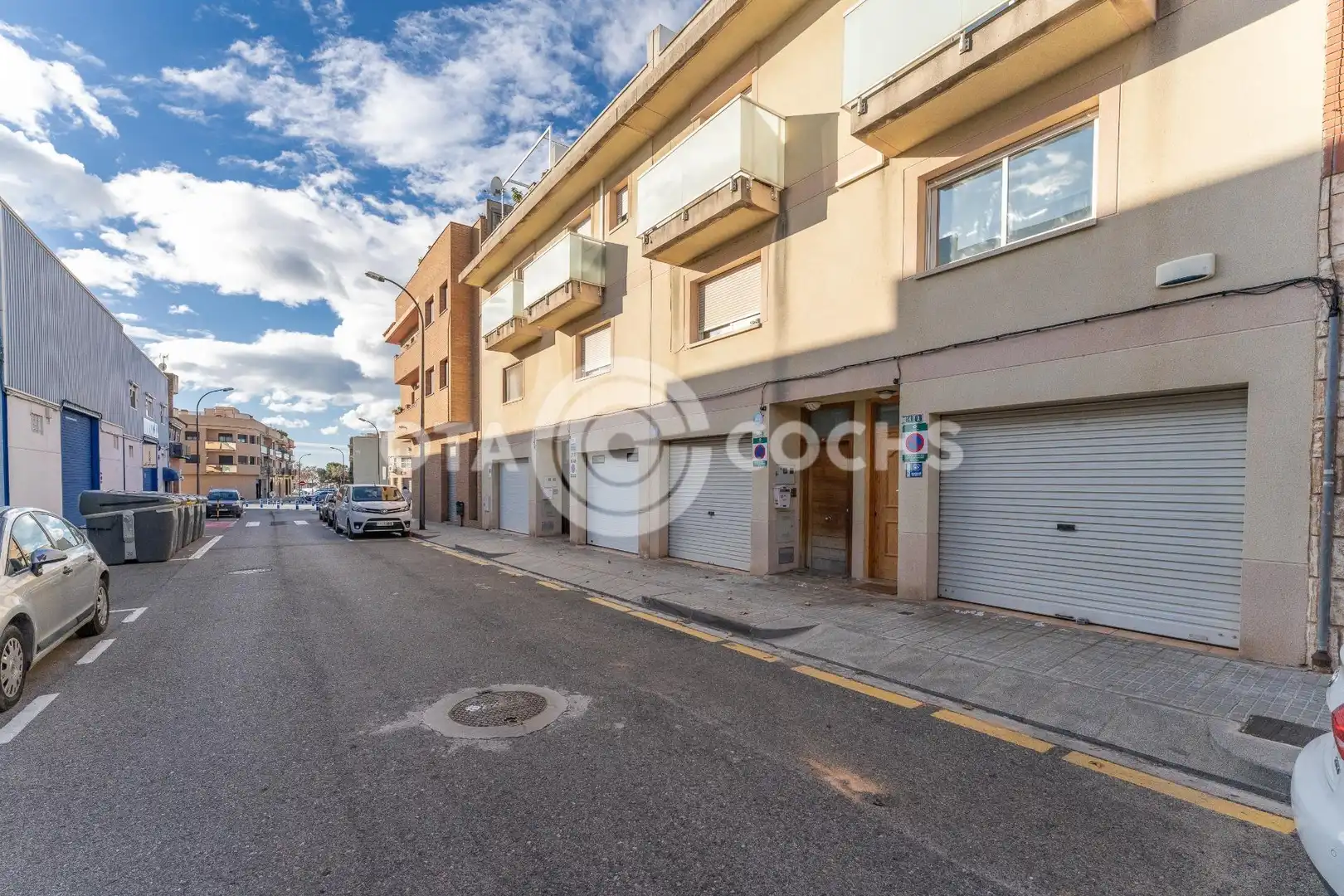 Vista exterior de Casa adosada en venda en Reus amb Aire condicionat, Calefacció i Terrassa