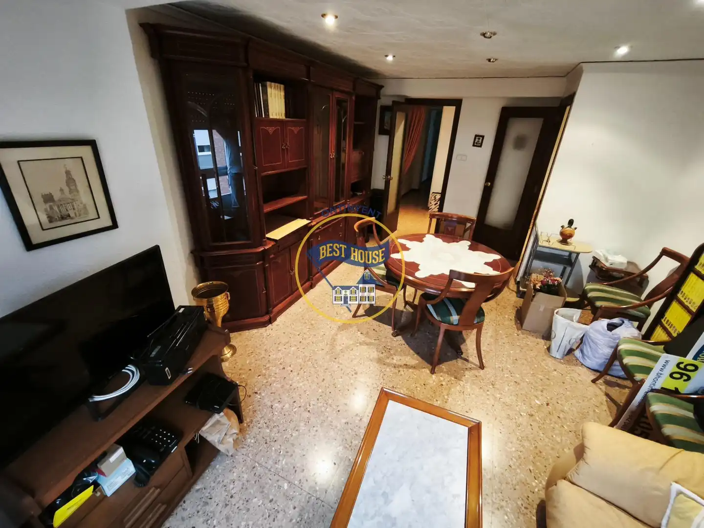 Flat with lift for sale in Santa Rosa