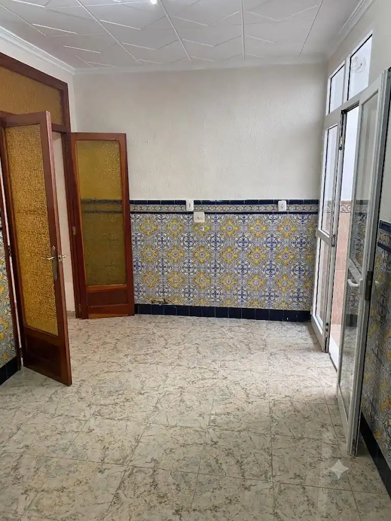 Casa amb terrassa en venda a Guadassuar, imagen 3