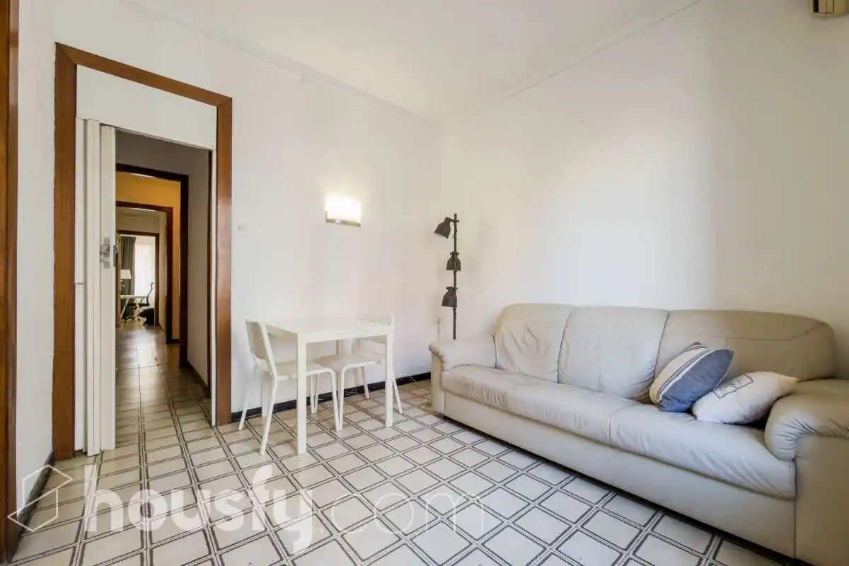 Appartamento con terrazza in vendita a Carrer de València ., imagen 3
