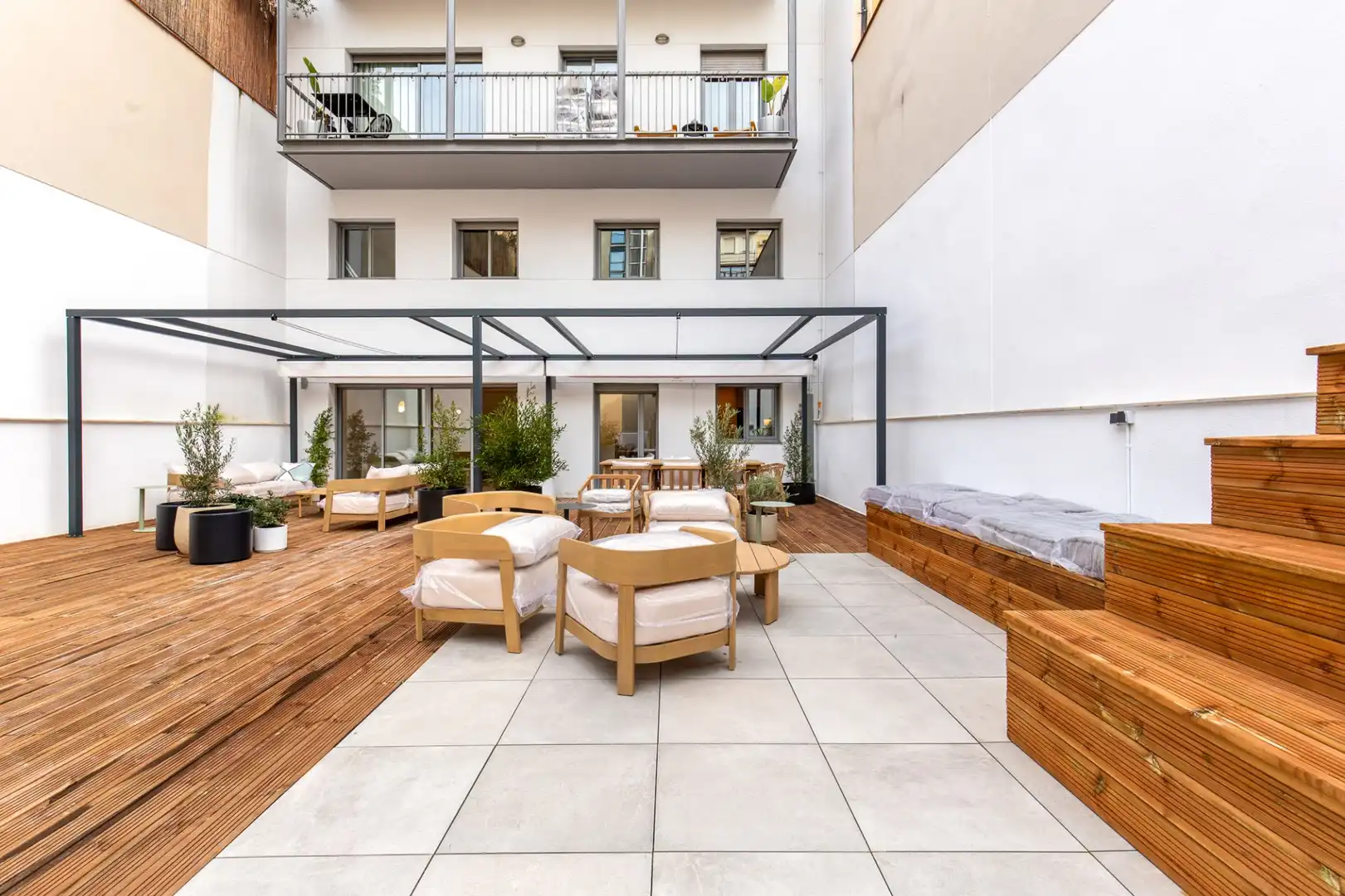 Terrasse von Erdgeschoss zum Verkauf in Barcelona mit Klimaanlage, Heizung und Terrasse