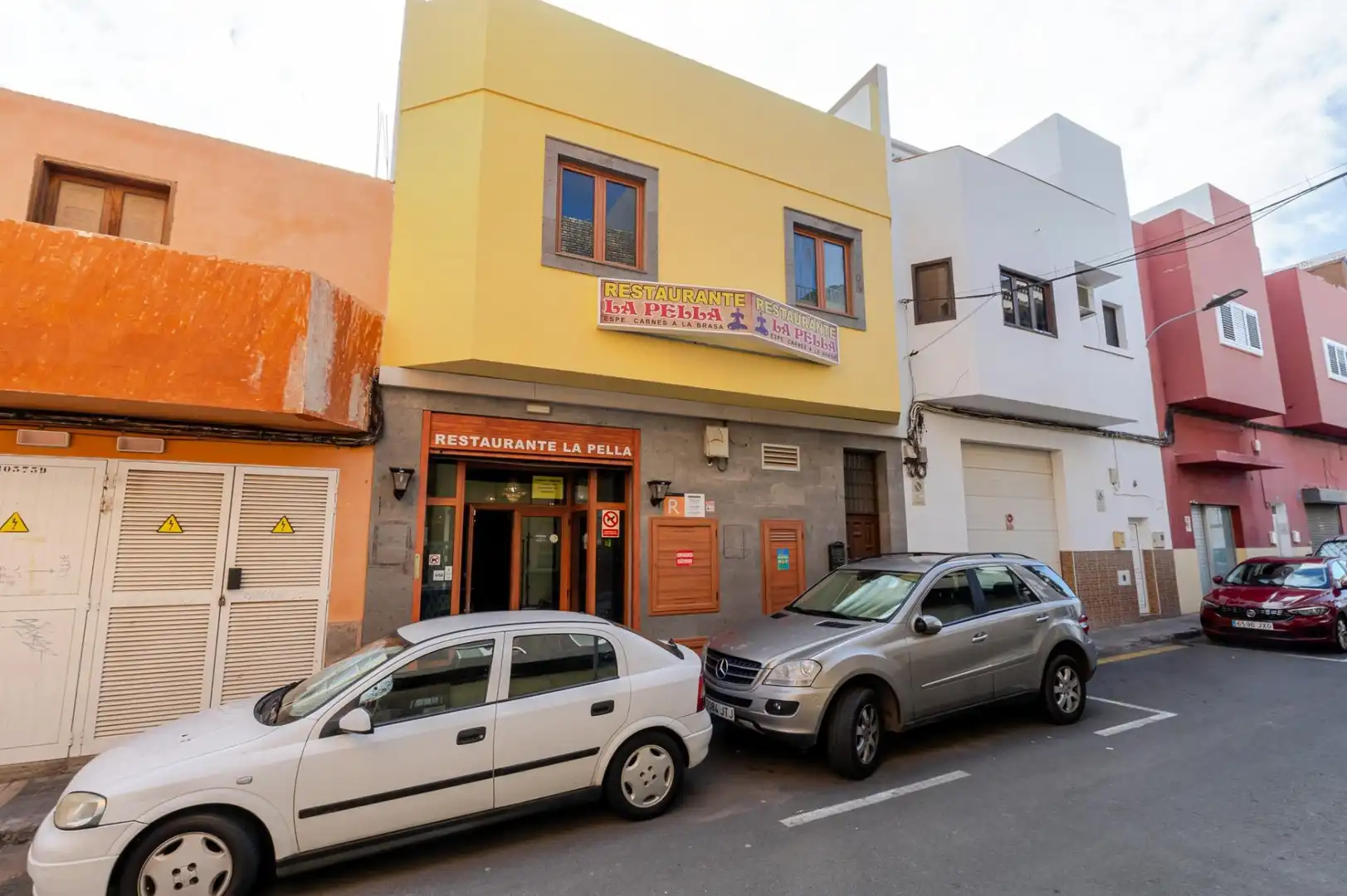 Geschaftsraum zum Verkauf in Santa Lucía de Tirajana mit Klimaanlage und Möbliert