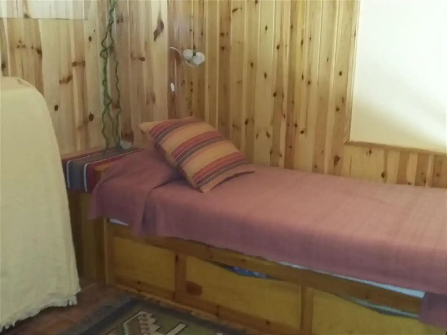 Schlafzimmer von Dachboden zum Verkauf in Alp