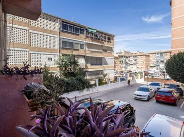 Piso con ascensor en venta en Camino de Alfacar 9