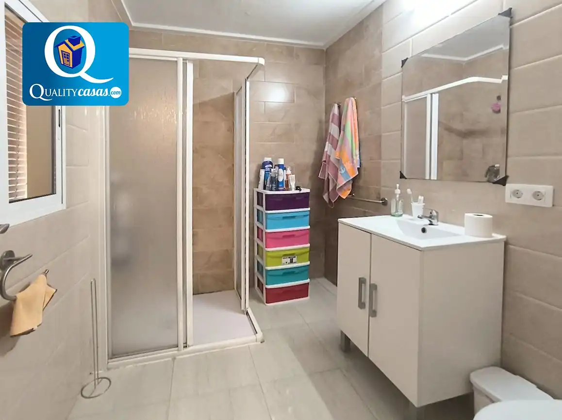 Baño de Casa o chalet en venta en Mutxamel con Aire acondicionado, Calefacción y Terraza