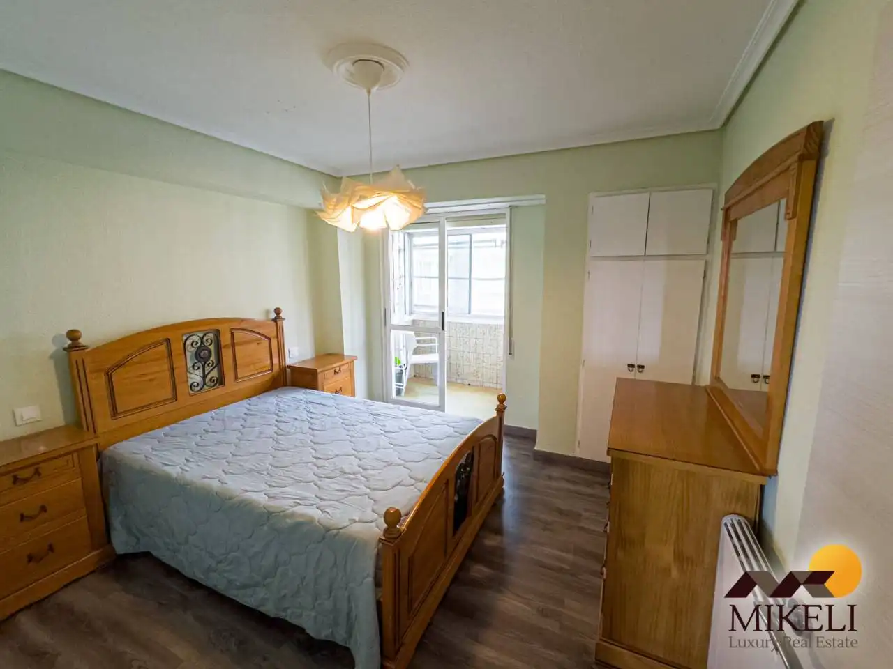 Schlafzimmer von Wohnung zur Miete in Santander mit Heizung, Terrasse und Möbliert