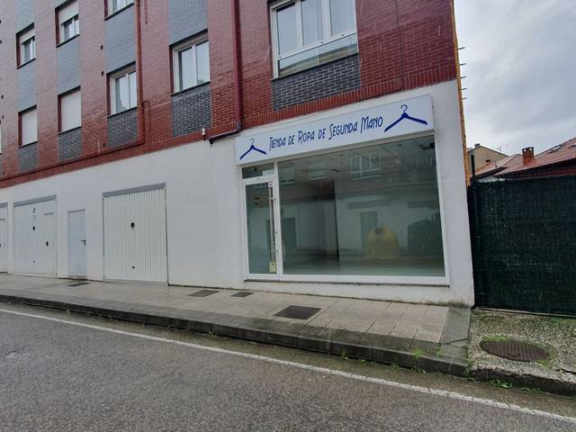 Local comercial en Alquiler en Grado