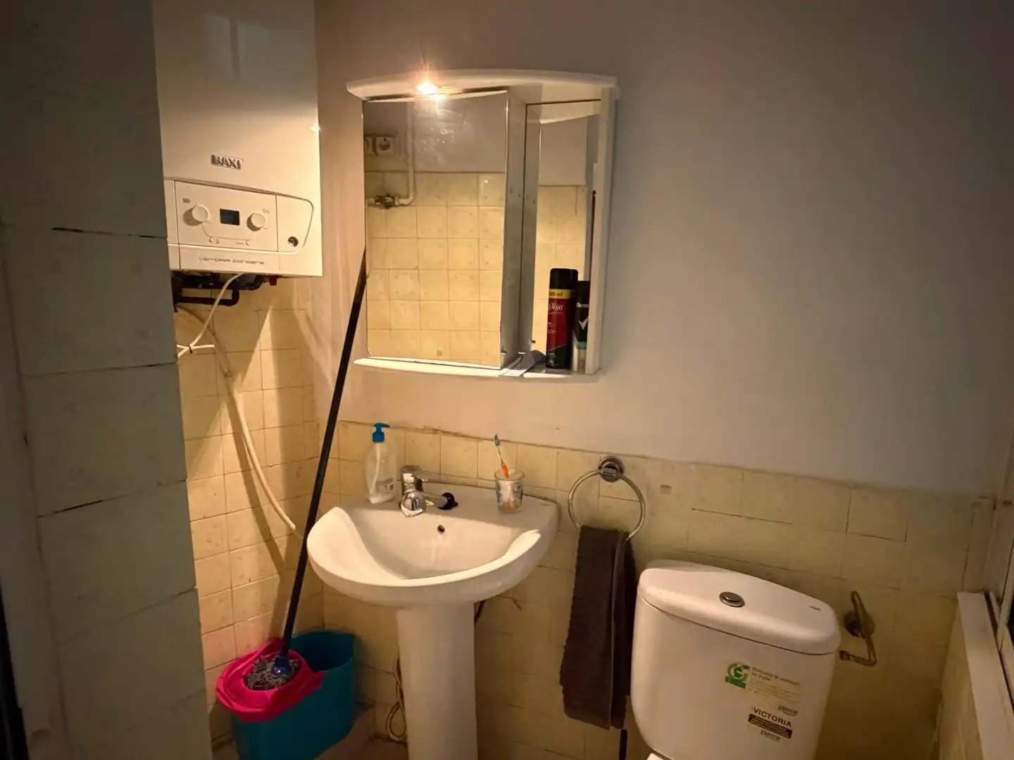 Piso con ascensor en venta en Calle Violant d'Hongria, imagen 9