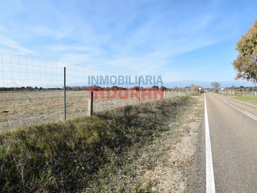 Finca rústica en venta en Calzada de Oropesa