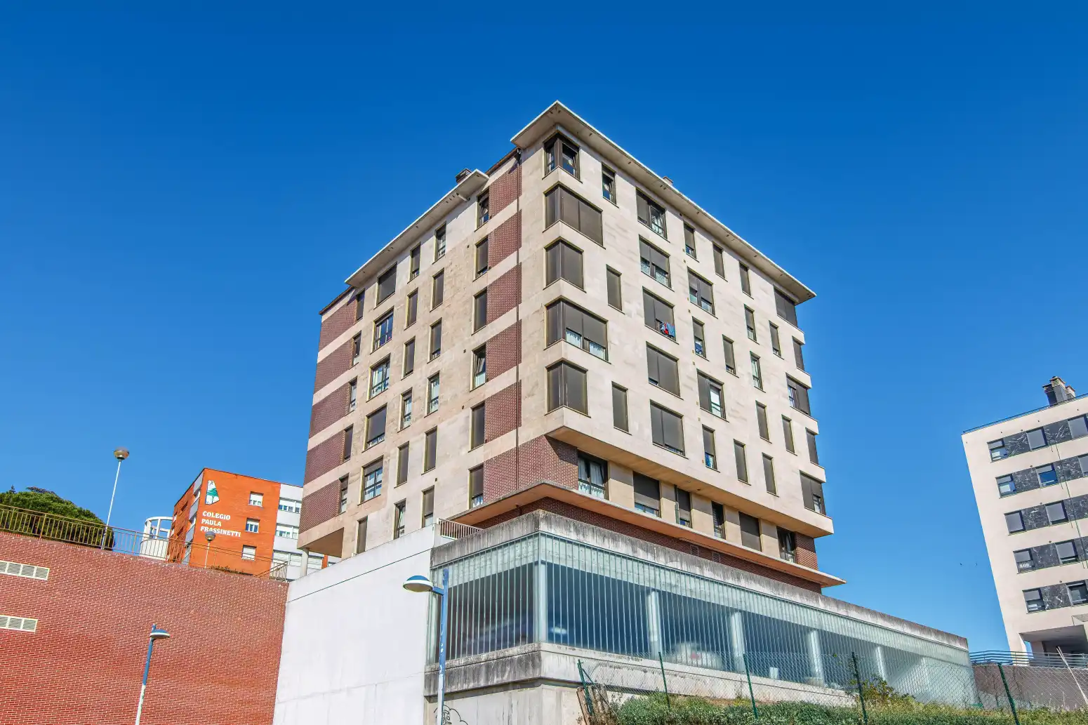 Exterior view of Flat for sale in El Carbayedo - El Quirinal