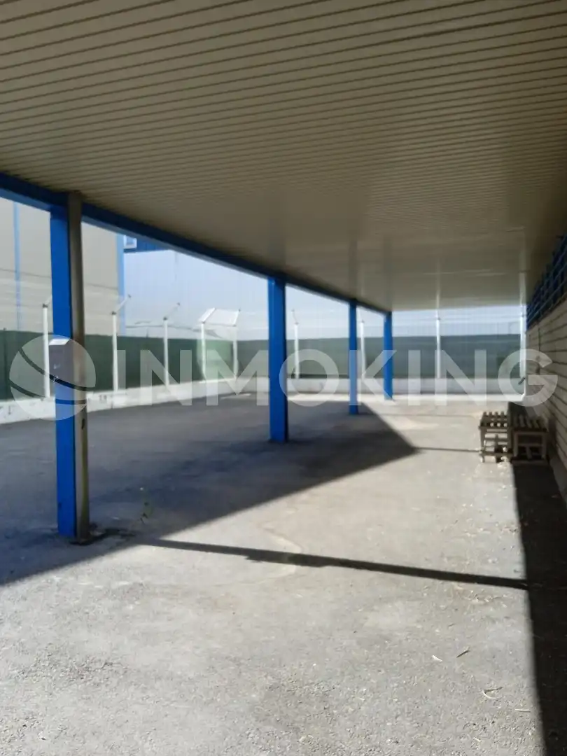 Parking of Industrial buildings for sale in Pinto