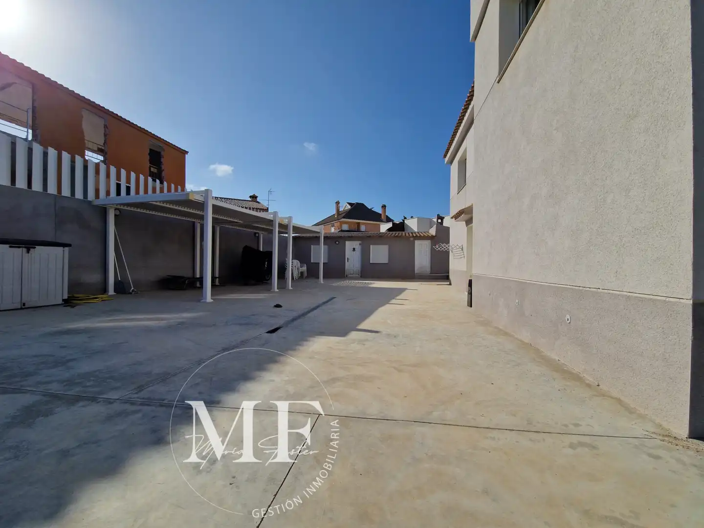 Parking of Houses for sale in Mutxamel  with Air Conditioner, Heating and Private garden