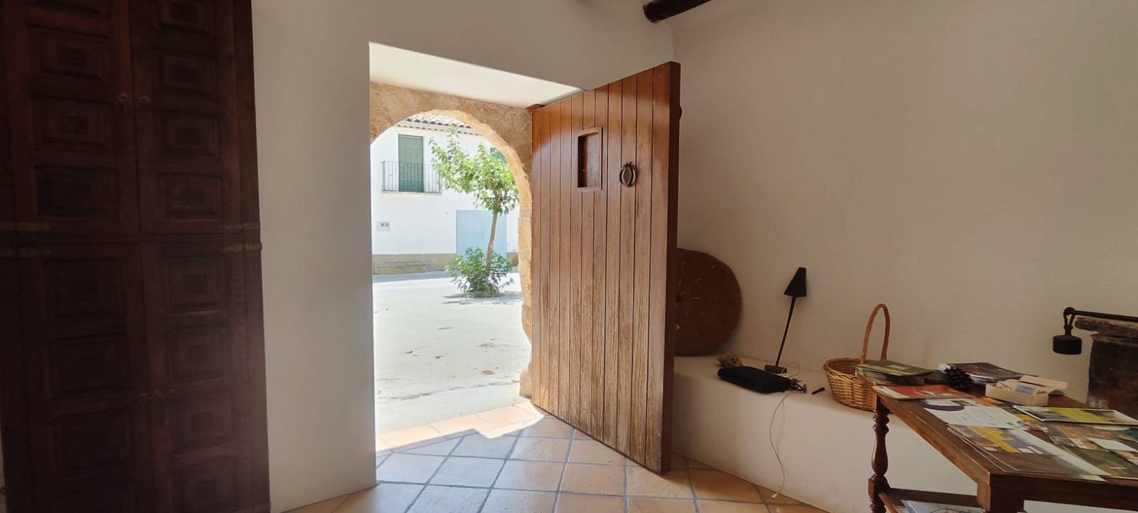 Country house for sale in Os de Balaguer  with Private garden and Balcony