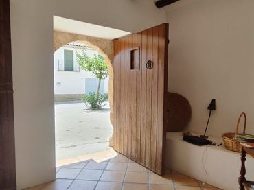 Country house with balcony for sale in Os de Balaguer