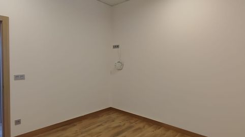 Foto 3 de Oficina de alquiler en Cl Anselmo Solar, Viesques, Gijón