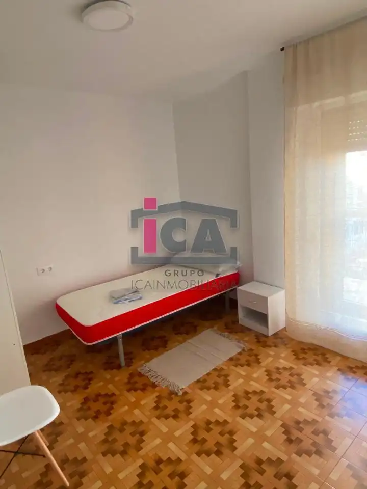 Flat with terrace to rent in CALLE ARGENTINA, imagen 8
