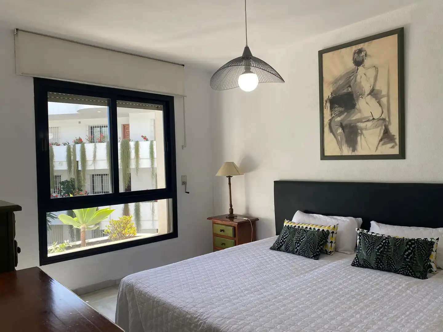 Habitación de Piso de alquiler en Marbella con Amueblado y Se aceptan mascotas