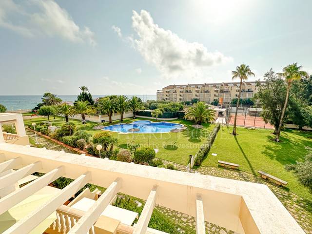 Apartamento en Venta en Carretera de las Marinas, S/N en Les Bovetes - La Felicidad