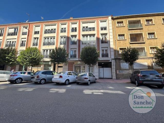 Garaje en Venta en Vadillos