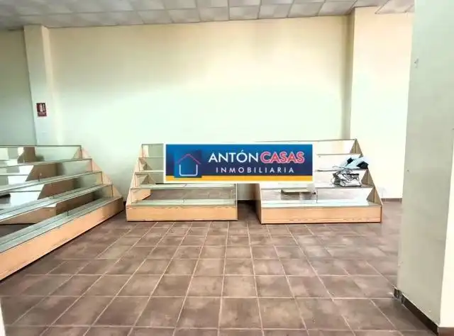 Local comercial en venda a Centro, imagen 4
