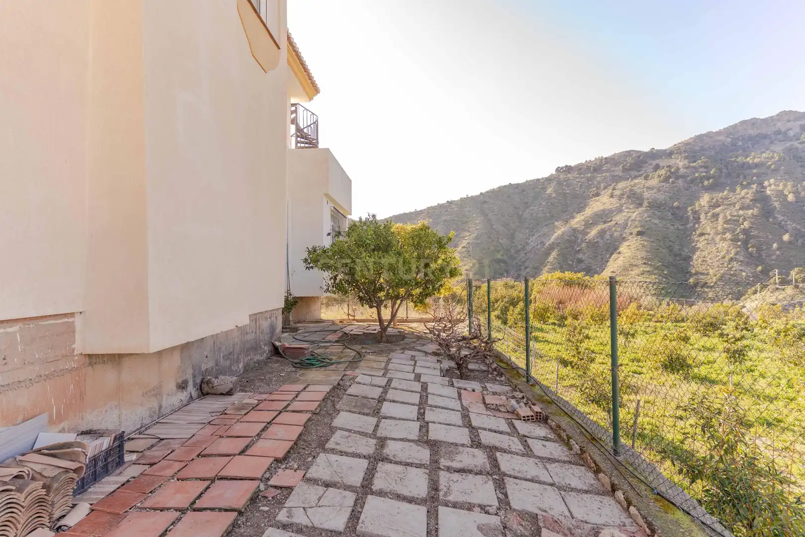 Garden of Houses for sale in Vélez de Benaudalla  with Private garden