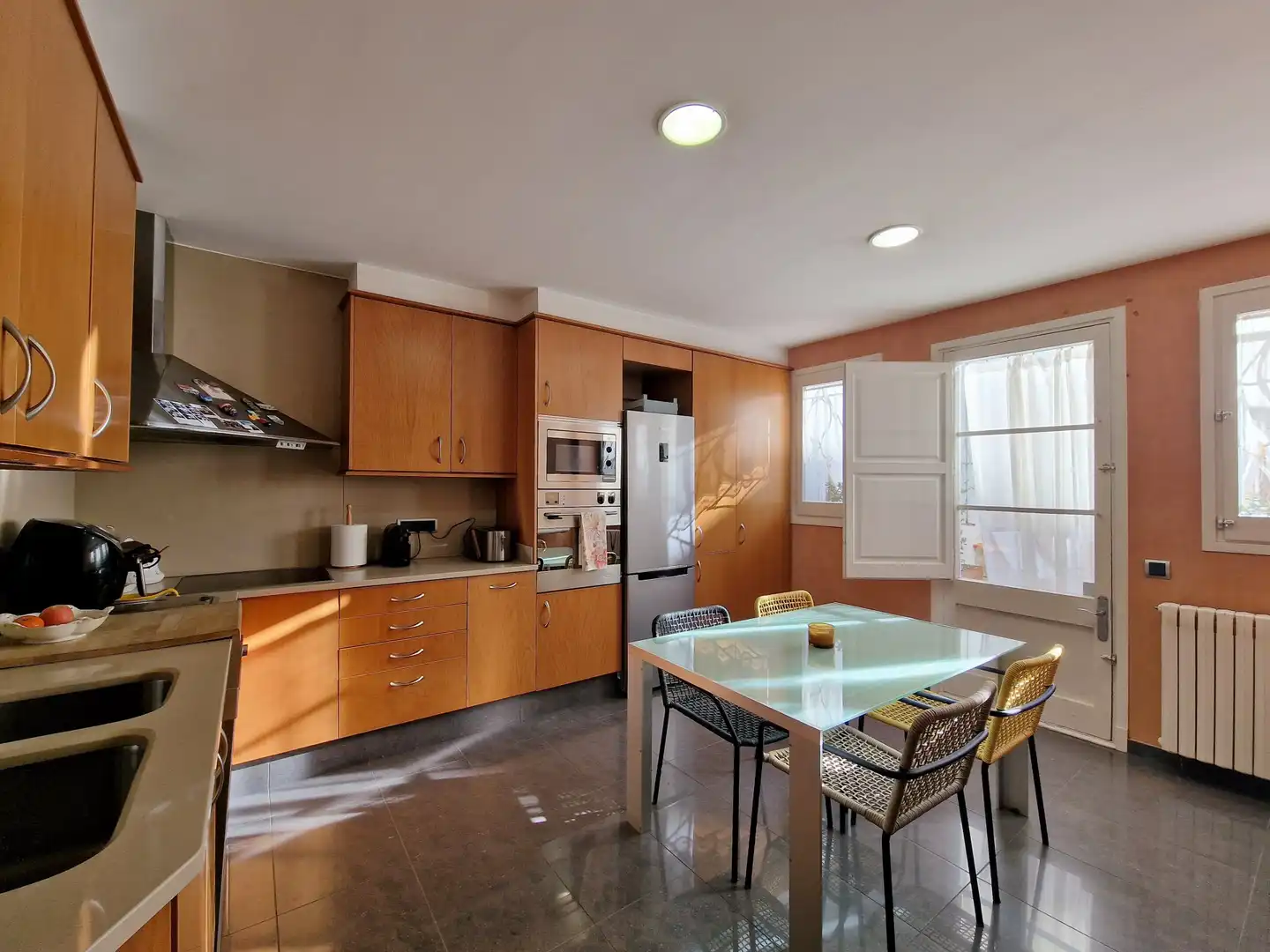 Kitchen of Flat for sale in Girona  with Air Conditioner, Heating and Terrace