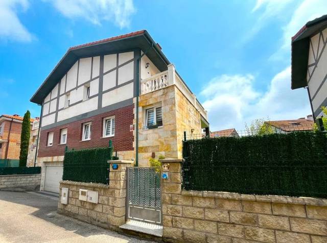 Casa-chalet en Venta en Barrio Sámano, 85A en Sámano