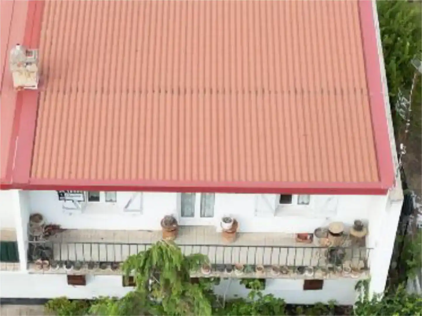 Vista exterior de Casa adosada en venda en Miranda de Ebro amb Jardí privat, Parquet i Traster