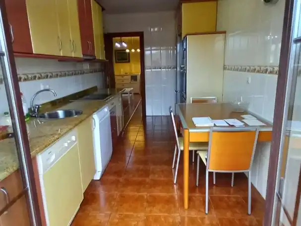 Cuina de Dúplex en venda en Piélagos amb Terrassa i Balcó