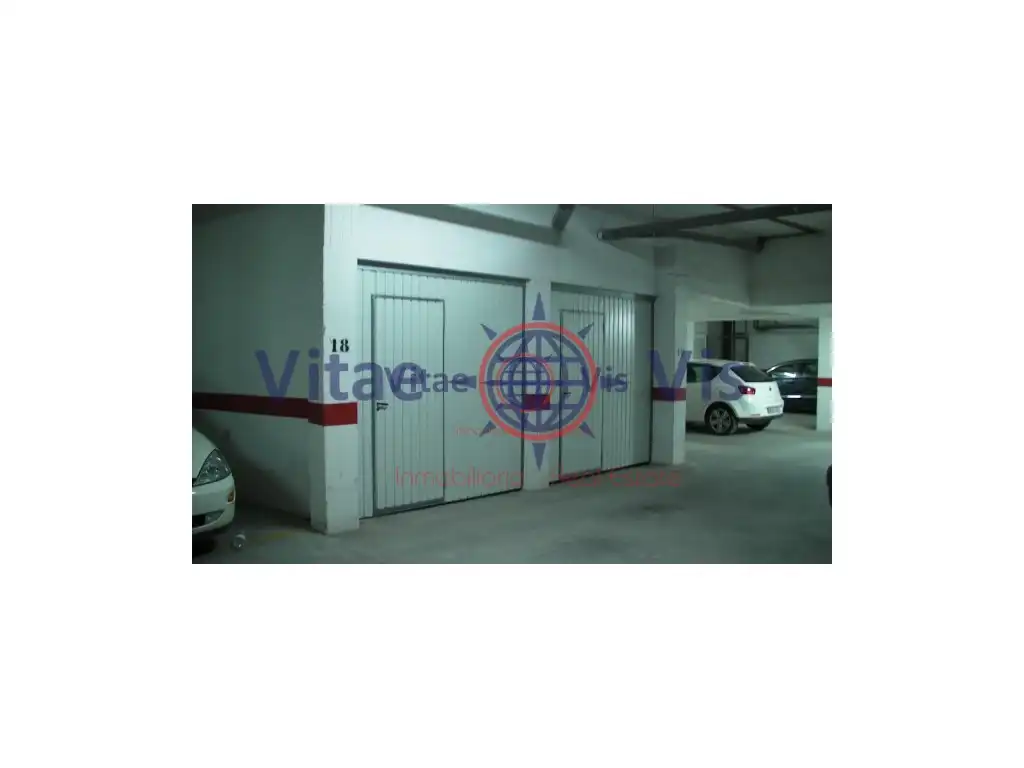 Einzelparkplatz zum Verkauf in Calle Robles Vives, imagen 7