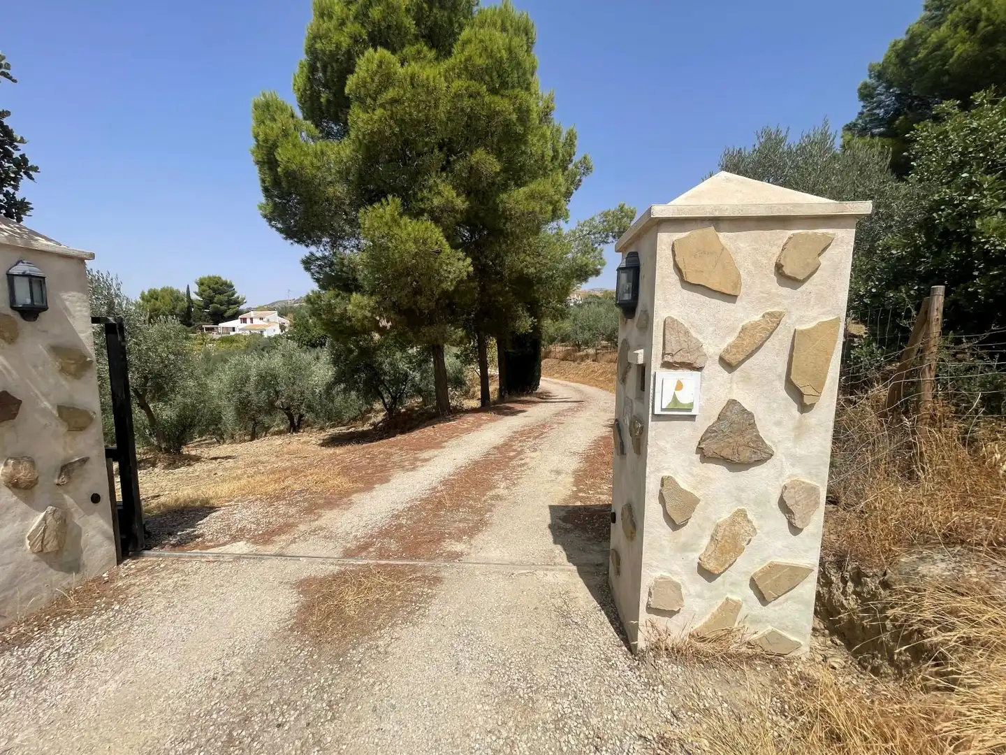 Exterior view of Country homes for sale in Villanueva de la Concepción  with Air Conditioner, Heating and Private garden