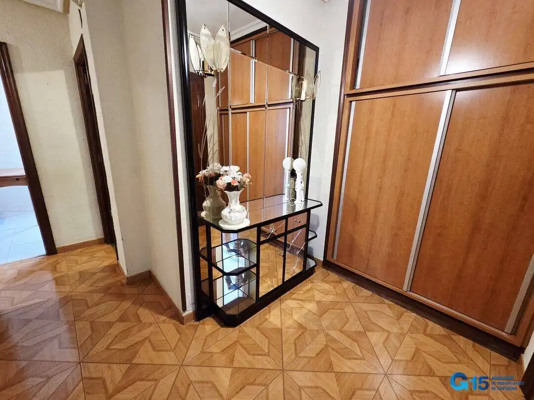 Flat for sale in Errenteria