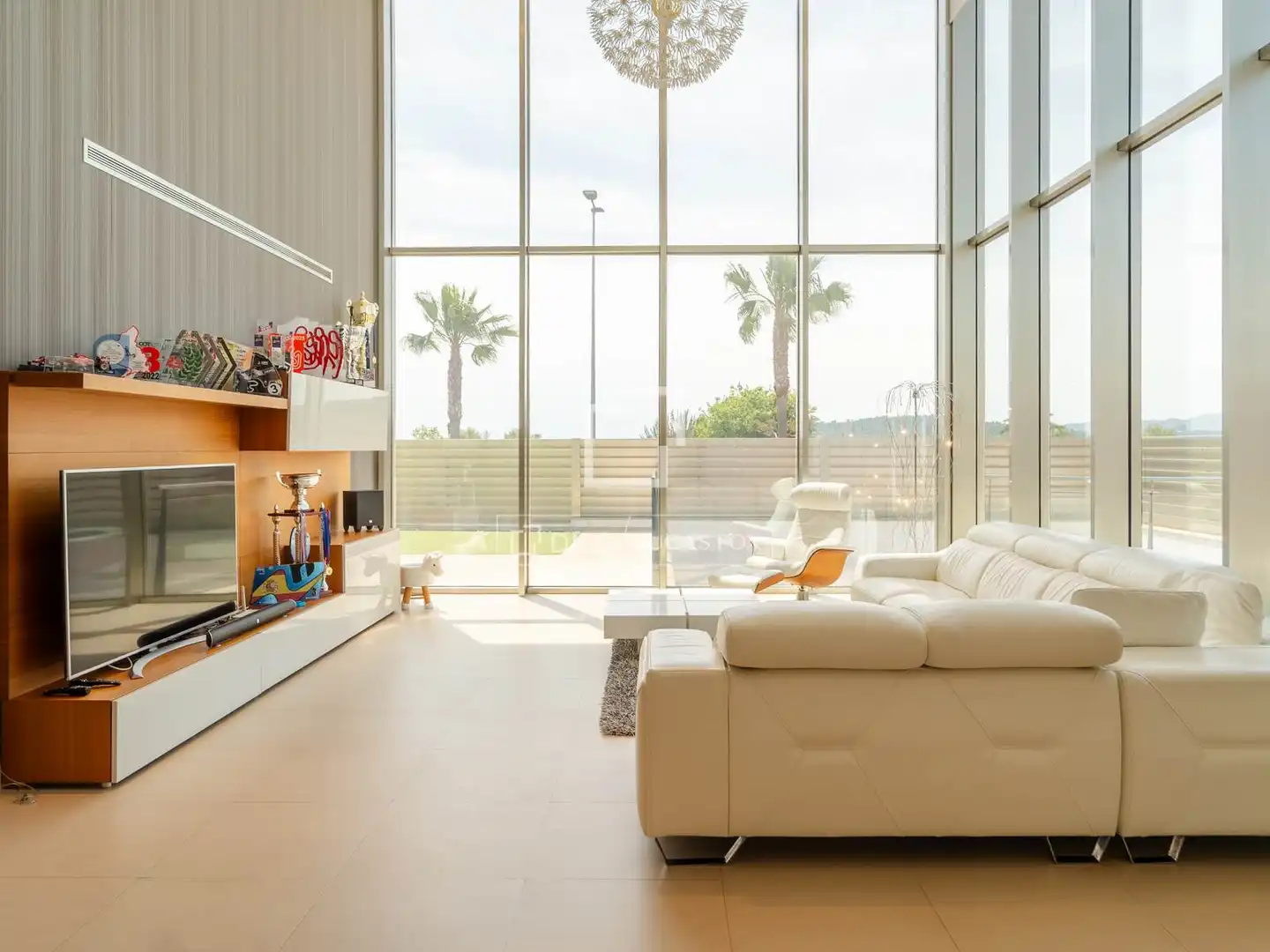Sala de estar de Casa o chalet en venta en La Vall d'Uixó con Aire acondicionado, Calefacción y Jardín privado