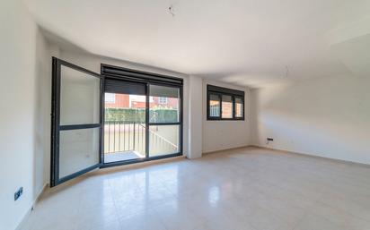 Single-family semi-detached for sale in Valdemoro  with Terrace