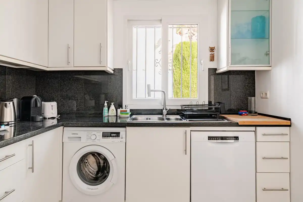 Kitchen of Houses for rent in Marbella