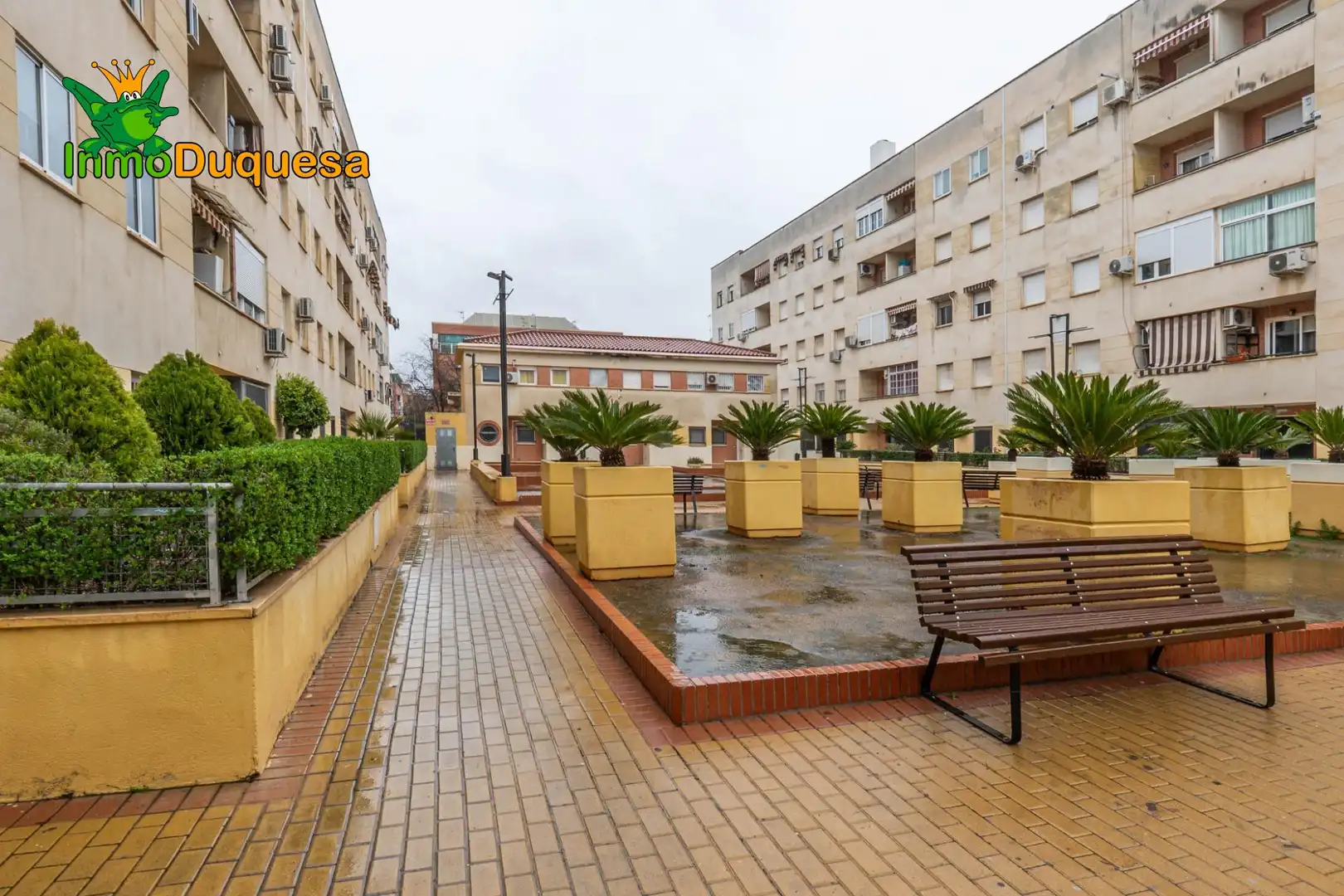 Exterior view of Duplexes for sale in Granada  with Heating and Terrace