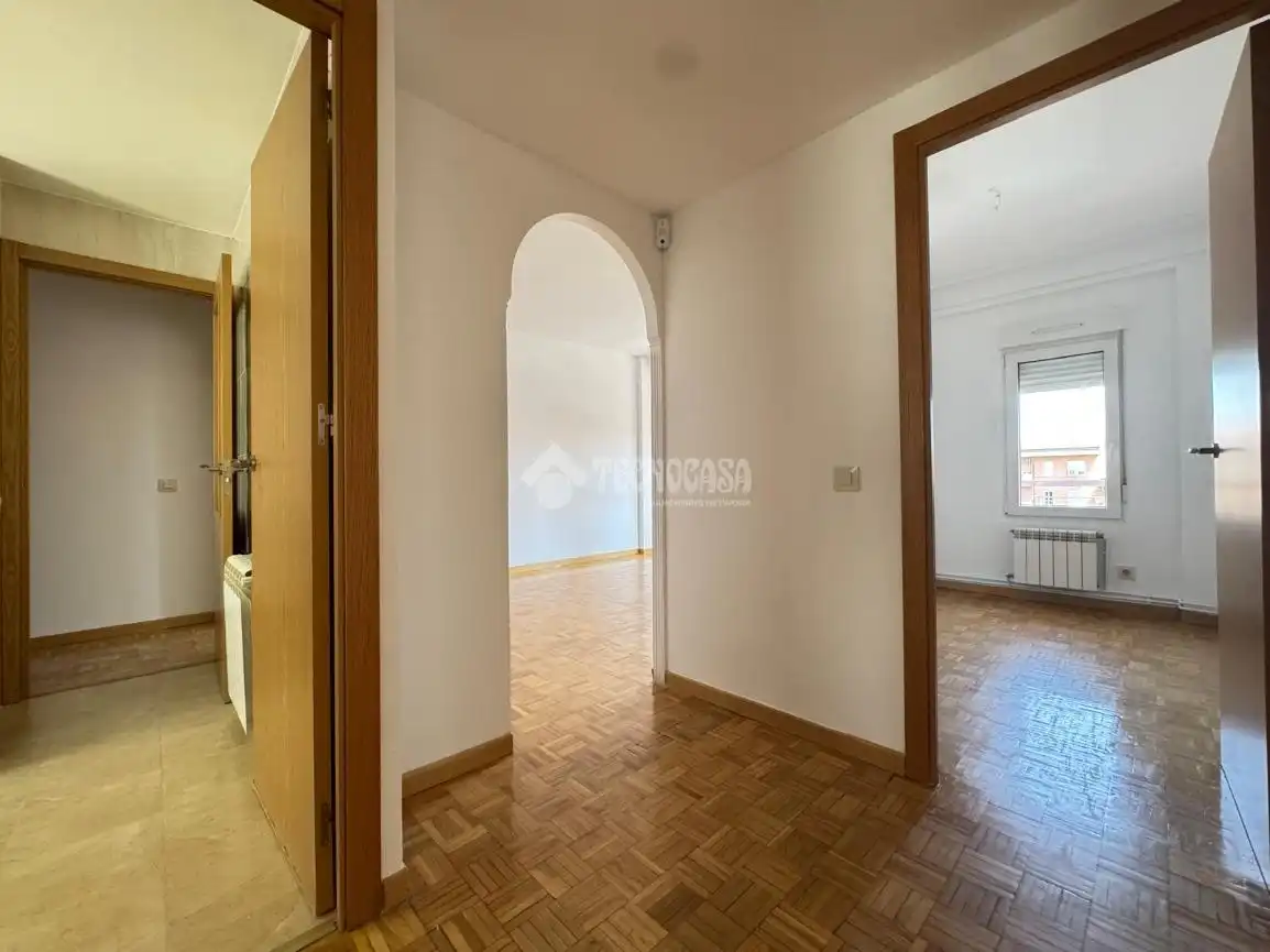 Piso en venta en Alcobendas con Calefacción, Parquet y Alarma