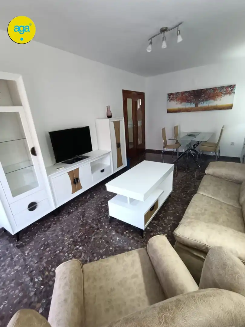 Wohnzimmer von Wohnung zur Miete in Jaén mit Klimaanlage, Terrasse und Möbliert