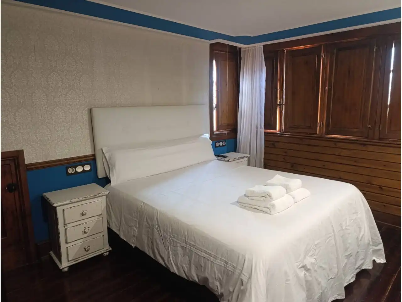 Schlafzimmer von Einfamilien-Reihenhaus zum Verkauf in Lena mit Heizung, Terrasse und Möbliert