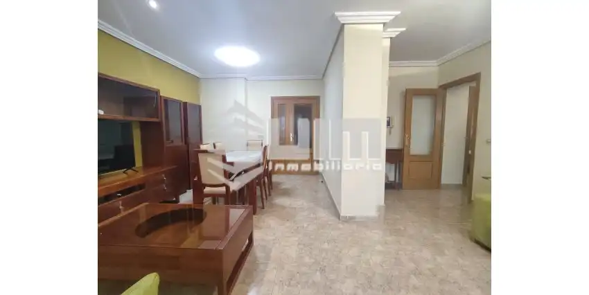 Piso con ascensor en venta en CALLE ISLA LA TOJA, imagen 2