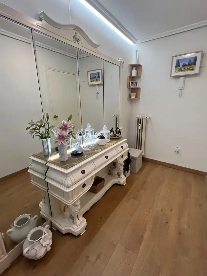Comedor de Piso en venta en  Logroño con Calefacción, Terraza y Balcón