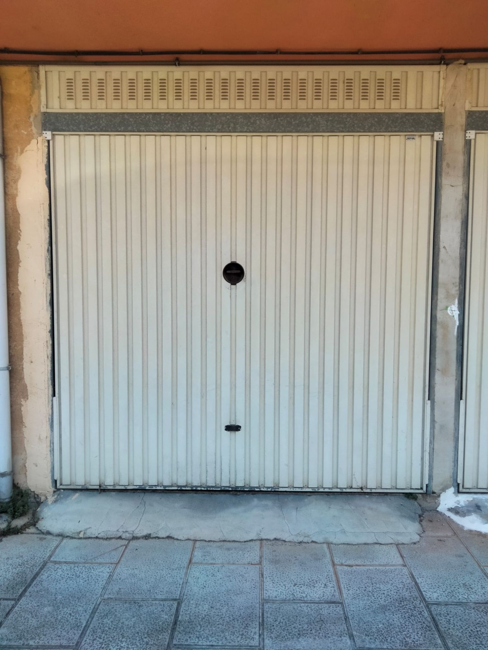 Exterior view of Garage for sale in Cabezón de la Sal