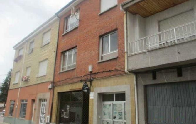 Exterior view of Duplex for sale in Fabero  with Heating