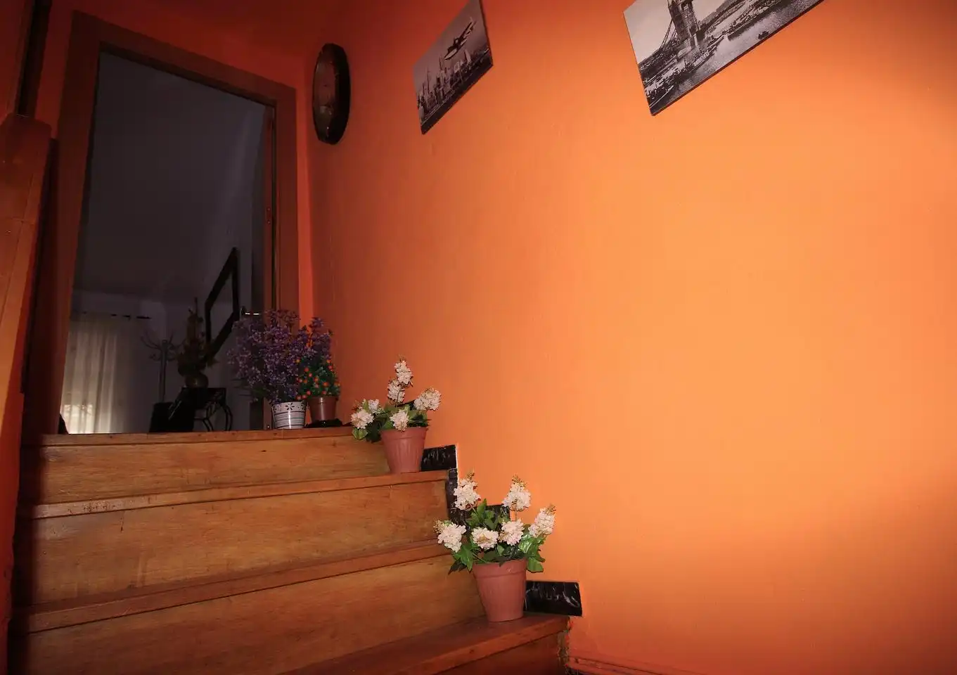 Casa adosada en venda en Villamañán amb Moblat